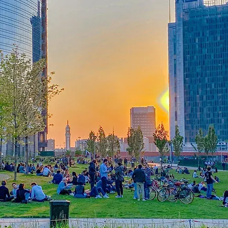 Castillia 22 - Terrazza Sul Bosco Verticale Milan