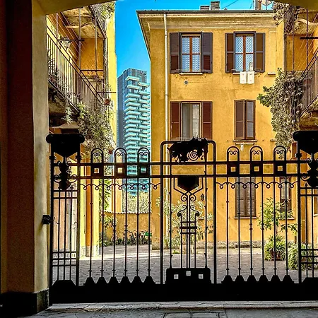 Castillia 22 - Terrazza Sul Bosco Verticale Daire